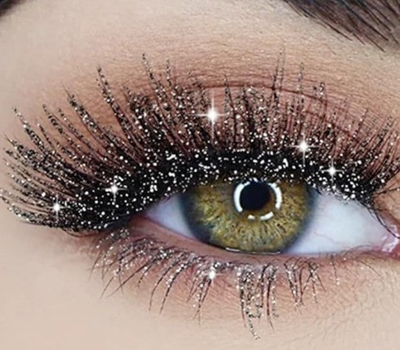 Eyeshadow liquid glitter makeup