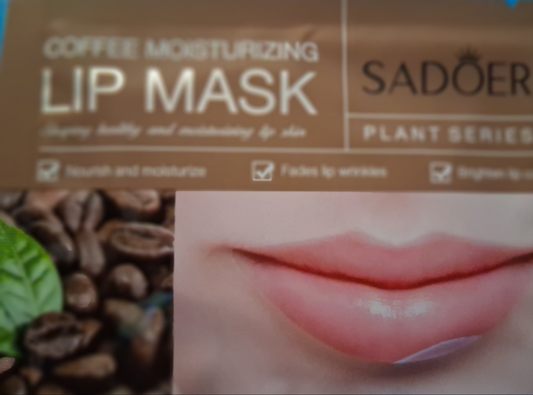 Coffee moisturizing lip mask
