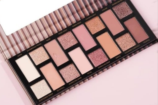 Eye shadow palette